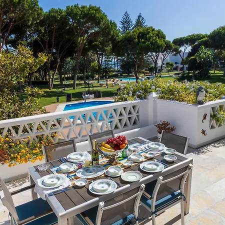 Apartment Frontline Beach With Amazing Sea Views Marbella